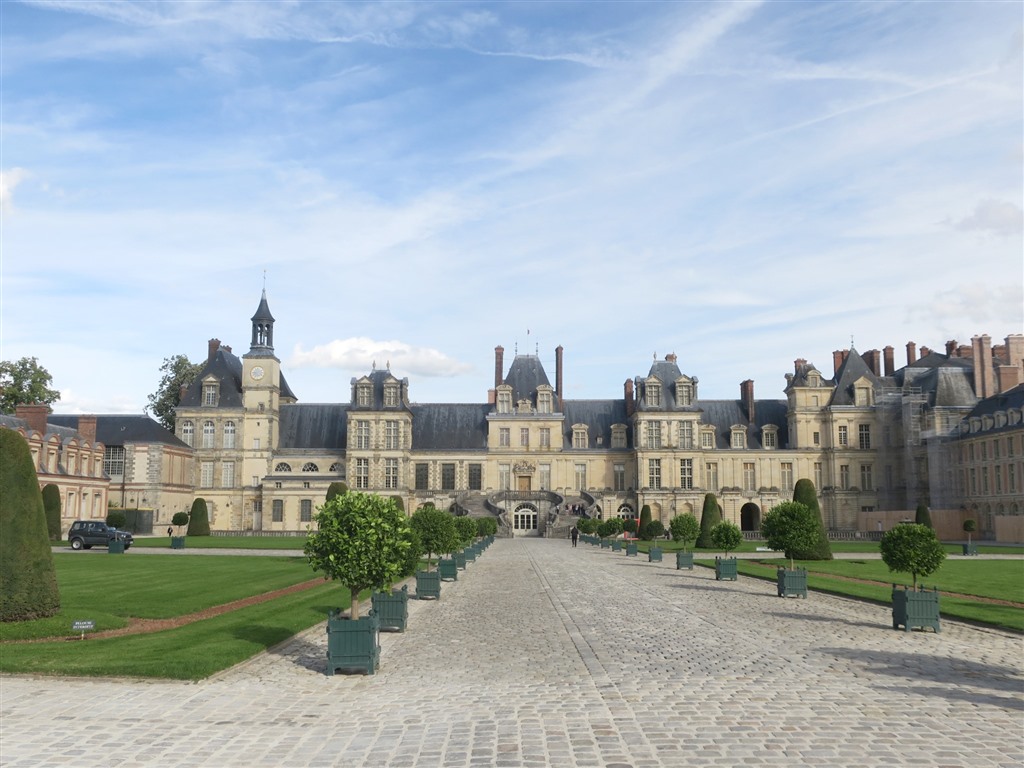 Fontainebleau Golf Club